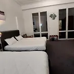Hotel Du Palais 2*