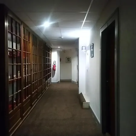 Du Palais Ξενοδοχείο