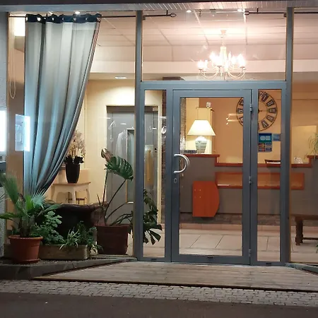 Du Palais 2* Εβιάν-λε-Μπαιν