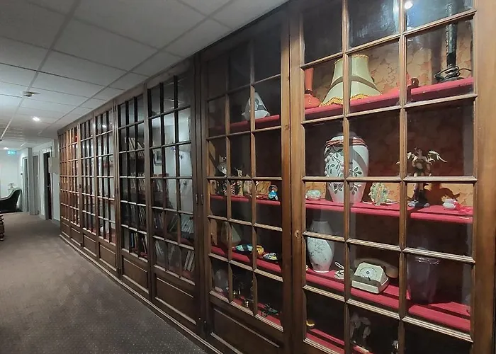 Du Palais إفيان ليه با