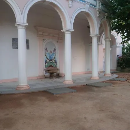 Du Palais Hotel