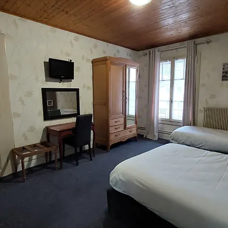 Du Palais ホテル 2*