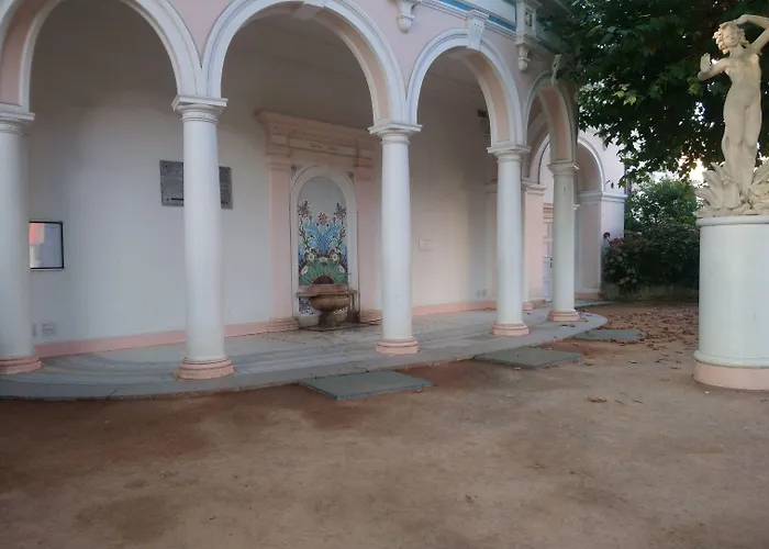 호텔 Du Palais 2*